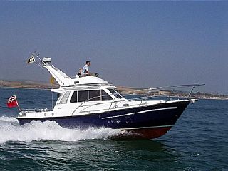Lochin L366 Sports Cruiser