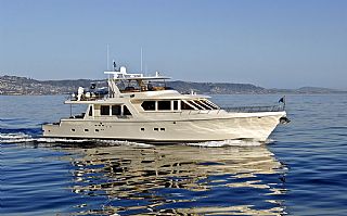Offshore Yachts 80' PILOTHOUSE