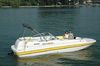 Splendor Deck Boat 240 Platinum